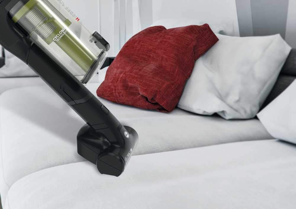 HFREE 500 HF522NPW 011 Hoover